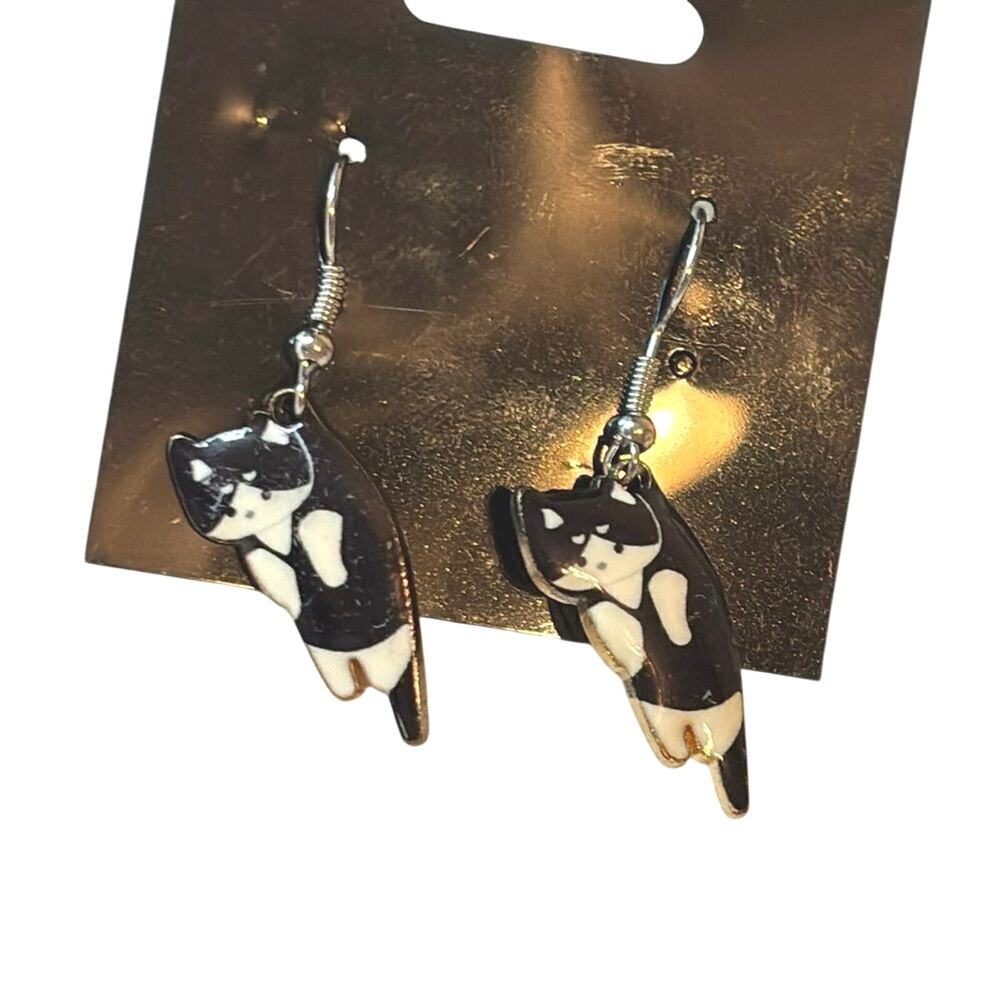 Cute Cat Earrings Black White Kitty Dangle Earrings Kawaii Jewelry